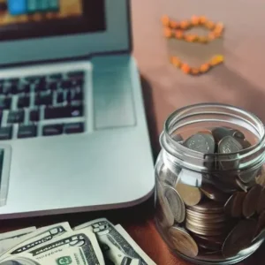 Как научиться откладывать деньги даже при небольшом доходе