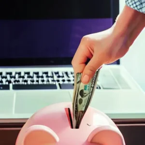 Как выработать бережное отношение к деньгам